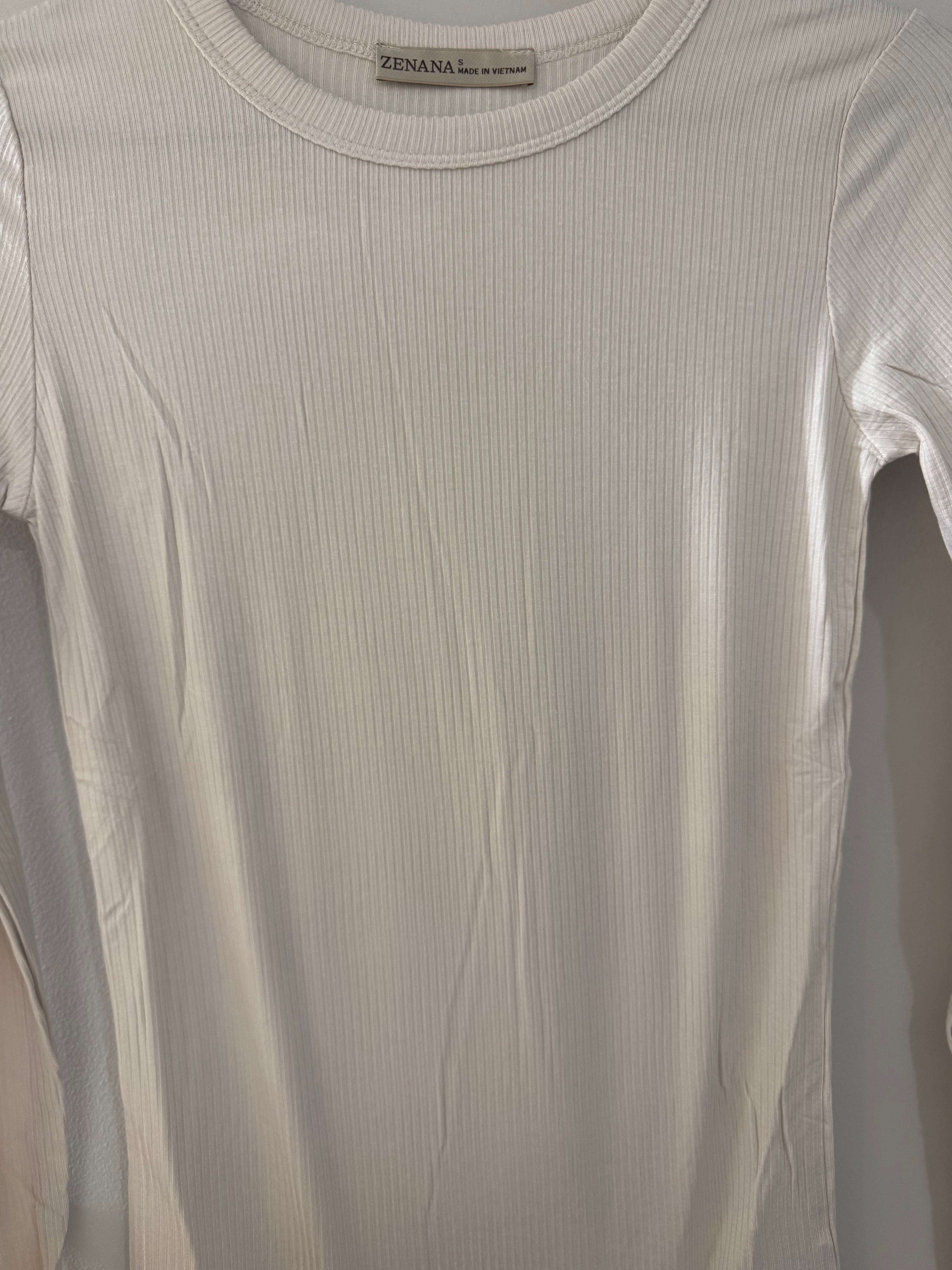 Everyday Ribbed Knit Long Sleeved Tee